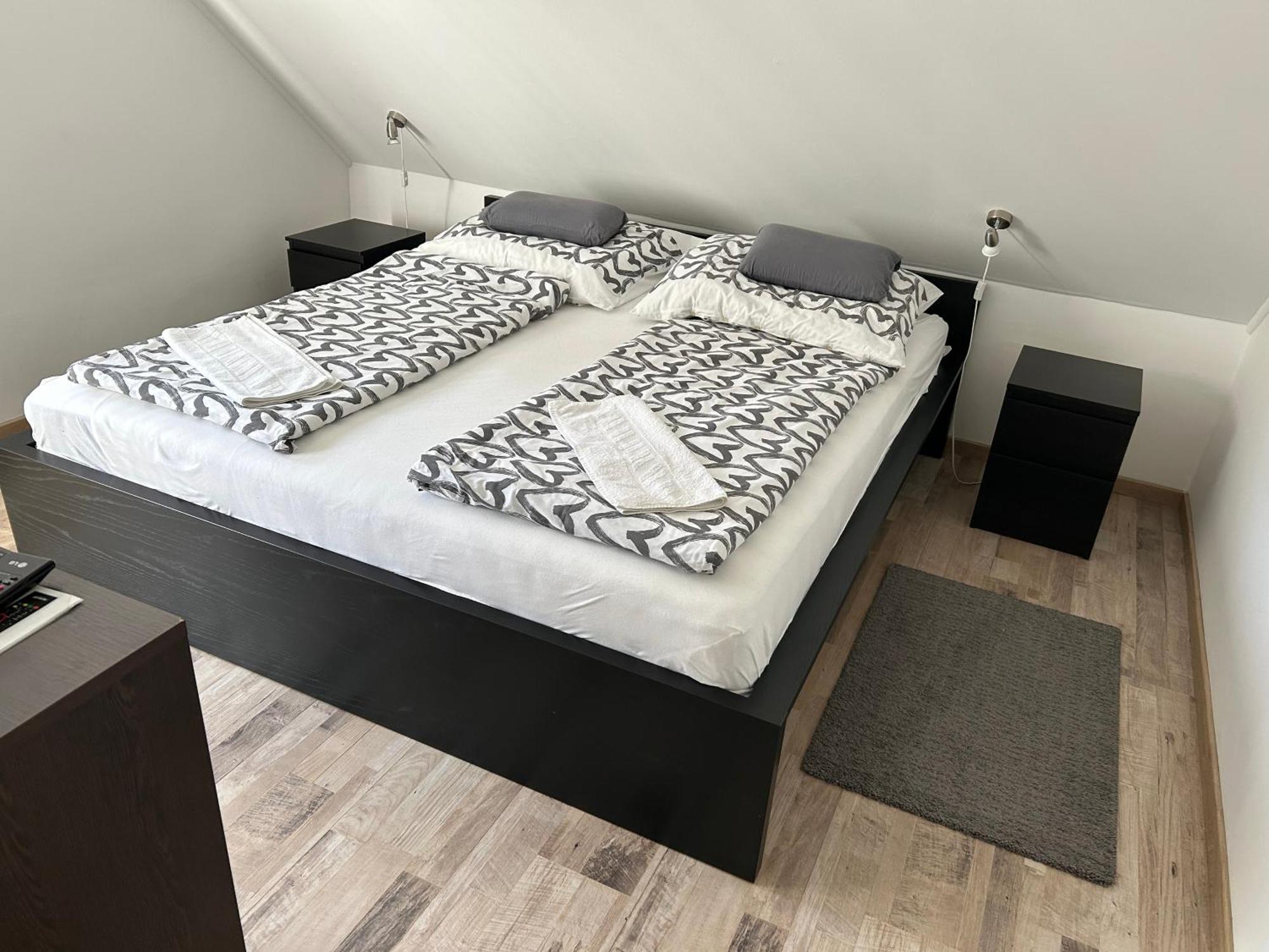 Komo Apartment Bük المظهر الخارجي الصورة